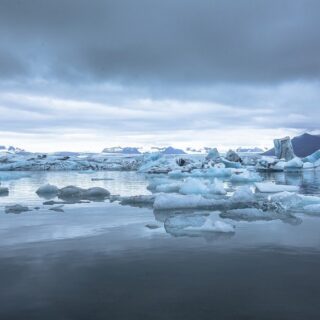Breathtaking shot of a beautiful cold landscape in Jokulsarlon, Iceland