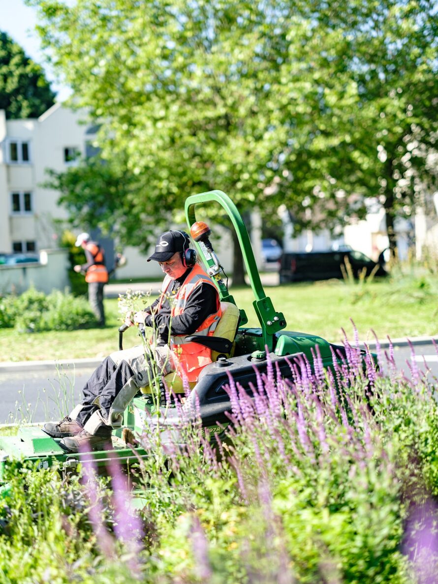 IDV24 [IDF EST ENTRETIEN]